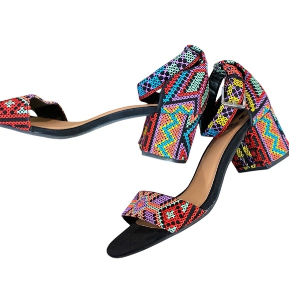 Faryl by fairylrobin Colorful Block Heels - Picture 1 of 4